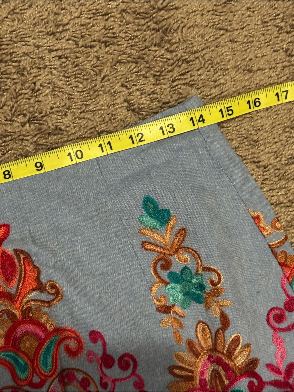 Entro Medium‎ skirt with embroidery - Picture 4 of 5